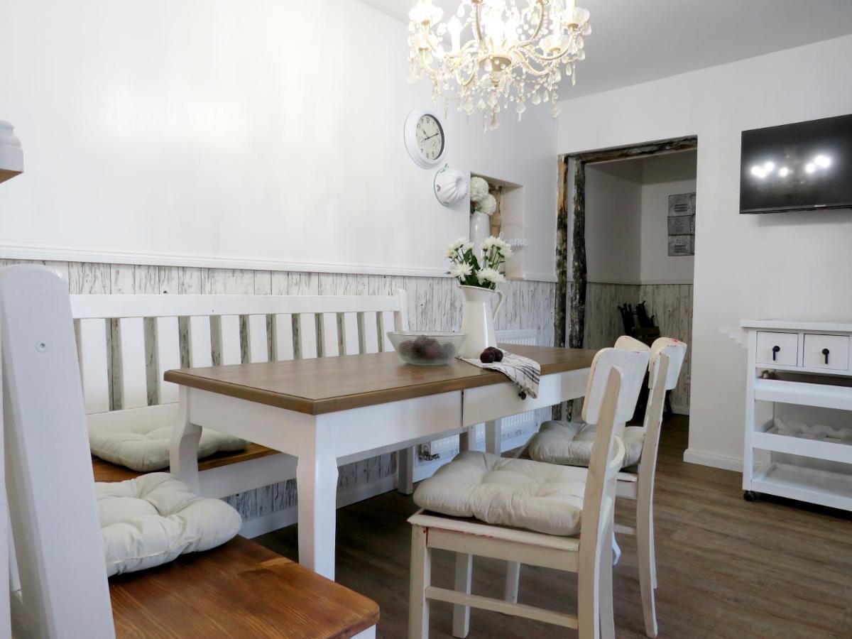Gut Brueggen Apartment Kerpen  Exterior photo
